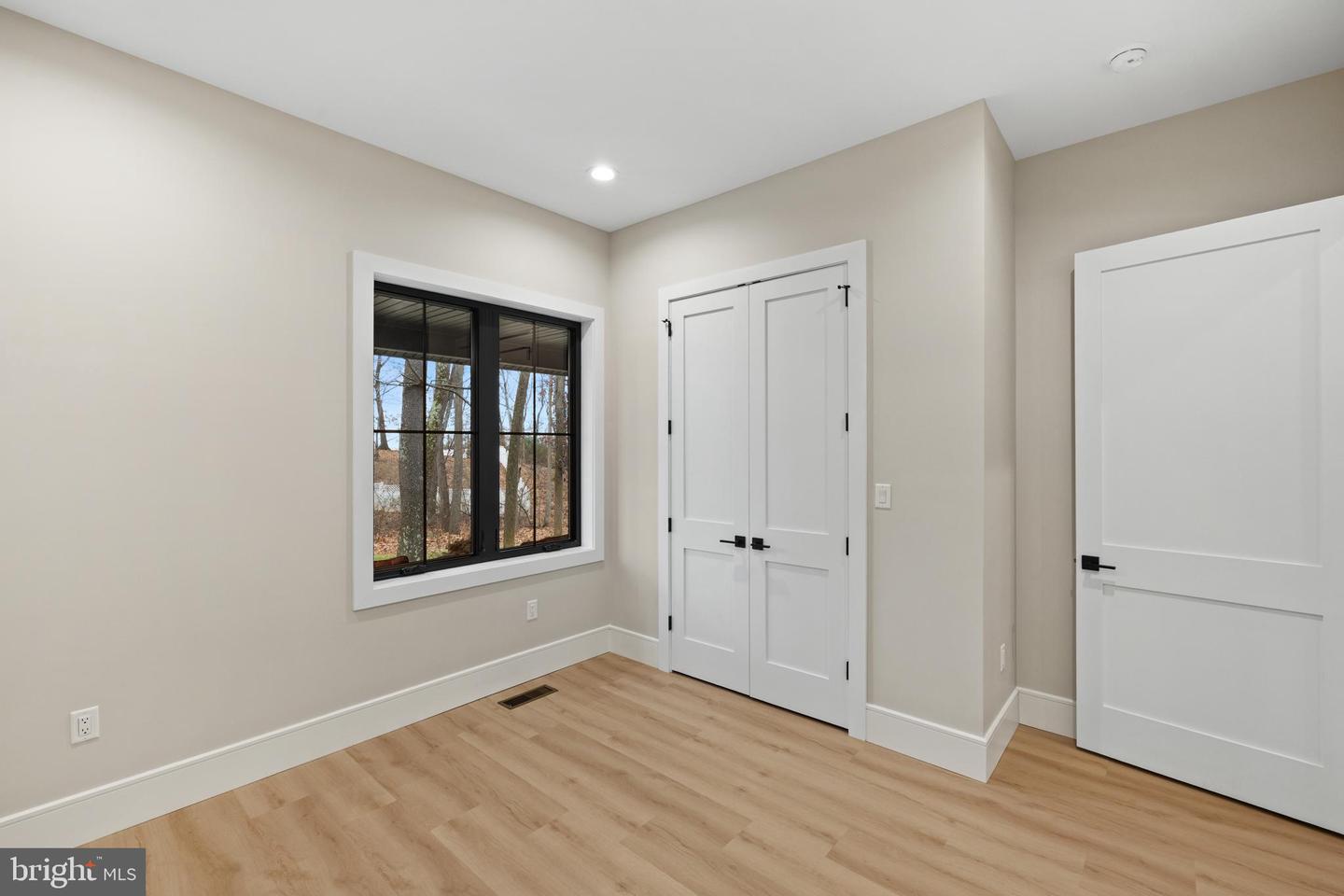 126 CHICKADEE CT, WOODSTOCK, Virginia 22664, 2 Bedrooms Bedrooms, ,2 BathroomsBathrooms,Residential,For sale,126 CHICKADEE CT,VASH2012578 MLS # VASH2012578 126 CHICKADEE CT, WOODSTOCK, Virginia 22664, 2 Bedrooms Bedrooms, ,2 BathroomsBathrooms,Residential,For sale,126 CHICKADEE CT,VASH2012578 MLS # VASH2012578