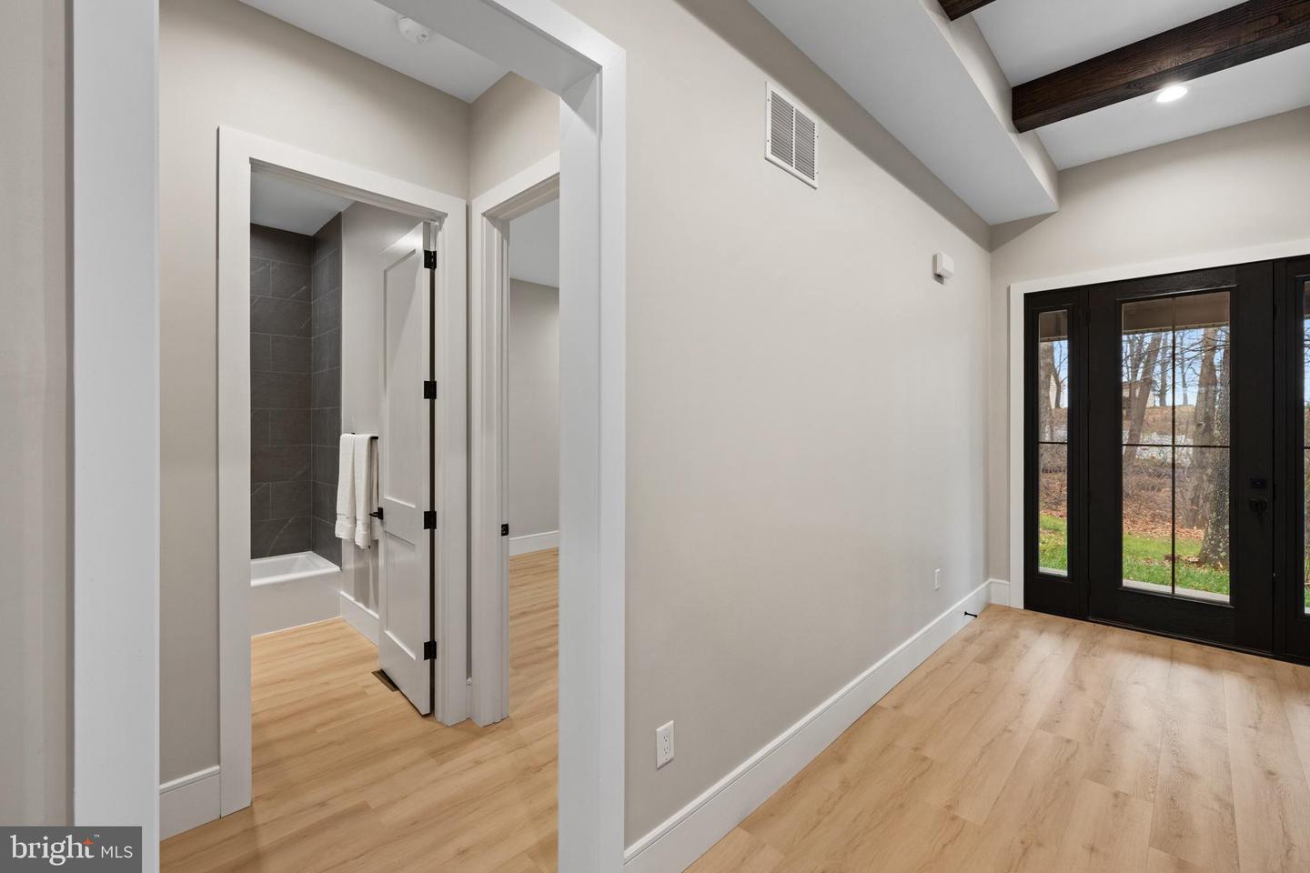 126 CHICKADEE CT, WOODSTOCK, Virginia 22664, 2 Bedrooms Bedrooms, ,2 BathroomsBathrooms,Residential,For sale,126 CHICKADEE CT,VASH2012578 MLS # VASH2012578 126 CHICKADEE CT, WOODSTOCK, Virginia 22664, 2 Bedrooms Bedrooms, ,2 BathroomsBathrooms,Residential,For sale,126 CHICKADEE CT,VASH2012578 MLS # VASH2012578