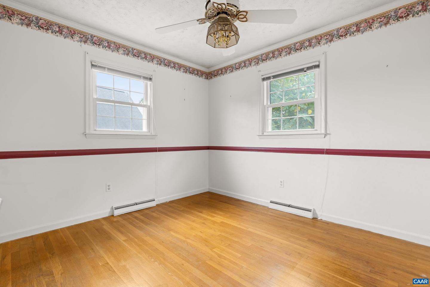 408 CARLTON RD, CHARLOTTESVILLE, Virginia 22902, 3 Bedrooms Bedrooms, ,1 BathroomBathrooms,Residential,For sale,408 CARLTON RD,669173 MLS # 669173