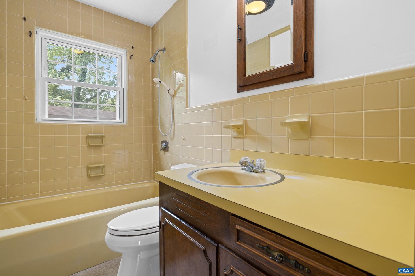408 CARLTON RD, CHARLOTTESVILLE, Virginia 22902, 3 Bedrooms Bedrooms, ,1 BathroomBathrooms,Residential,For sale,408 CARLTON RD,669173 MLS # 669173