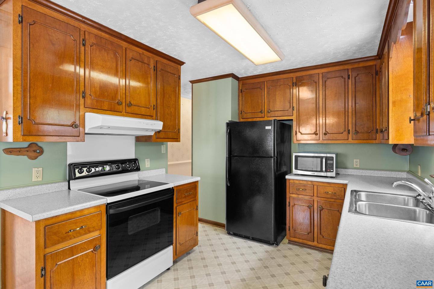 408 CARLTON RD, CHARLOTTESVILLE, Virginia 22902, 3 Bedrooms Bedrooms, ,1 BathroomBathrooms,Residential,For sale,408 CARLTON RD,669173 MLS # 669173