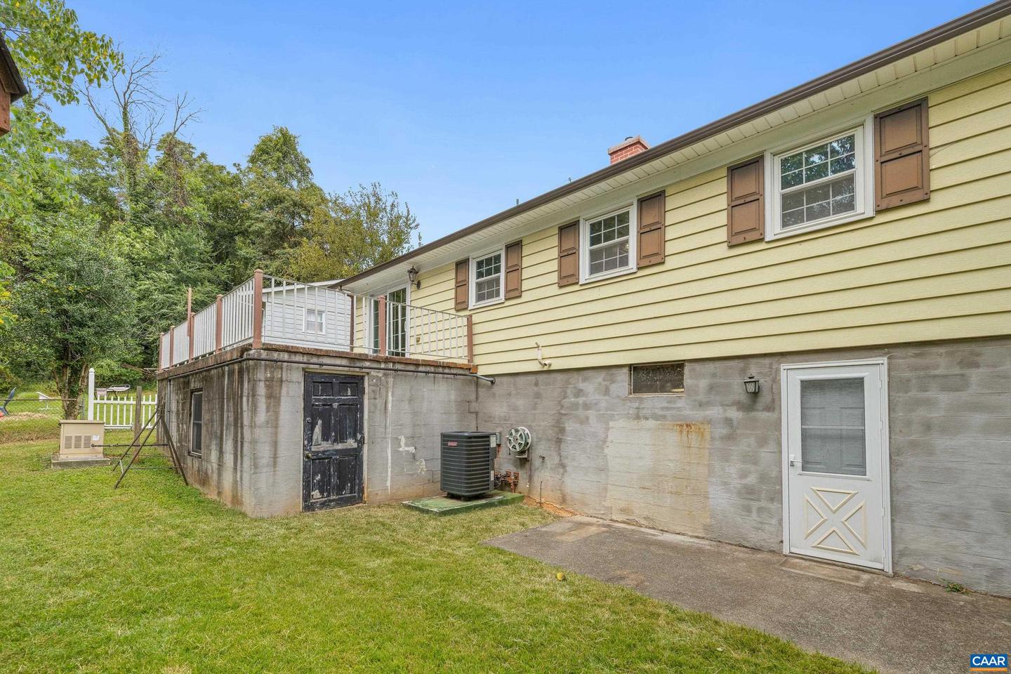 408 CARLTON RD, CHARLOTTESVILLE, Virginia 22902, 3 Bedrooms Bedrooms, ,1 BathroomBathrooms,Residential,For sale,408 CARLTON RD,669173 MLS # 669173