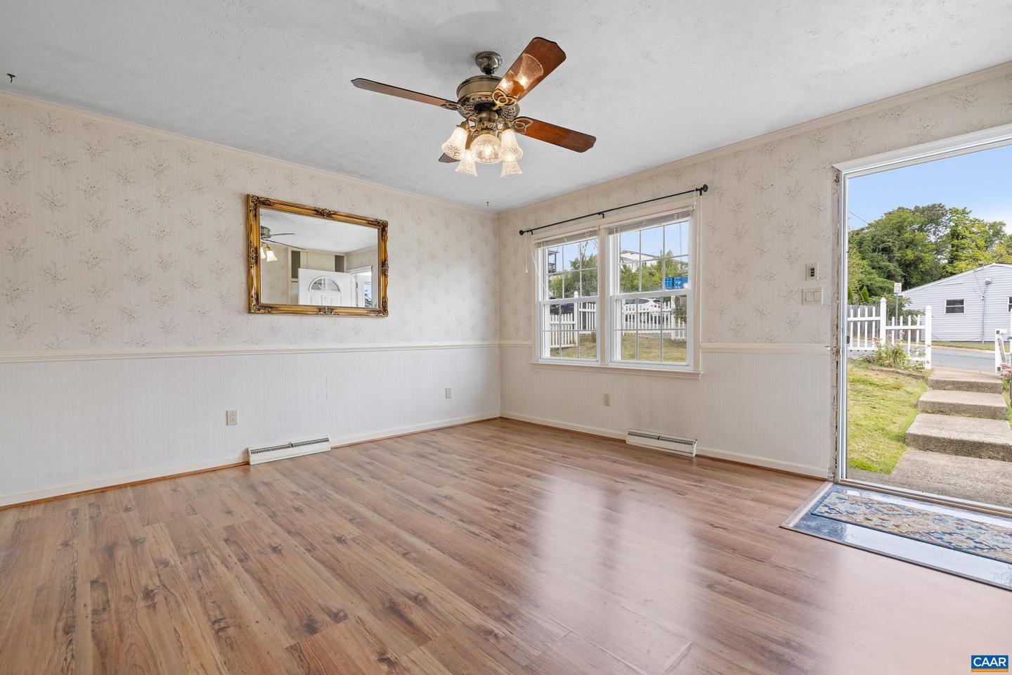 408 CARLTON RD, CHARLOTTESVILLE, Virginia 22902, 3 Bedrooms Bedrooms, ,1 BathroomBathrooms,Residential,For sale,408 CARLTON RD,669173 MLS # 669173