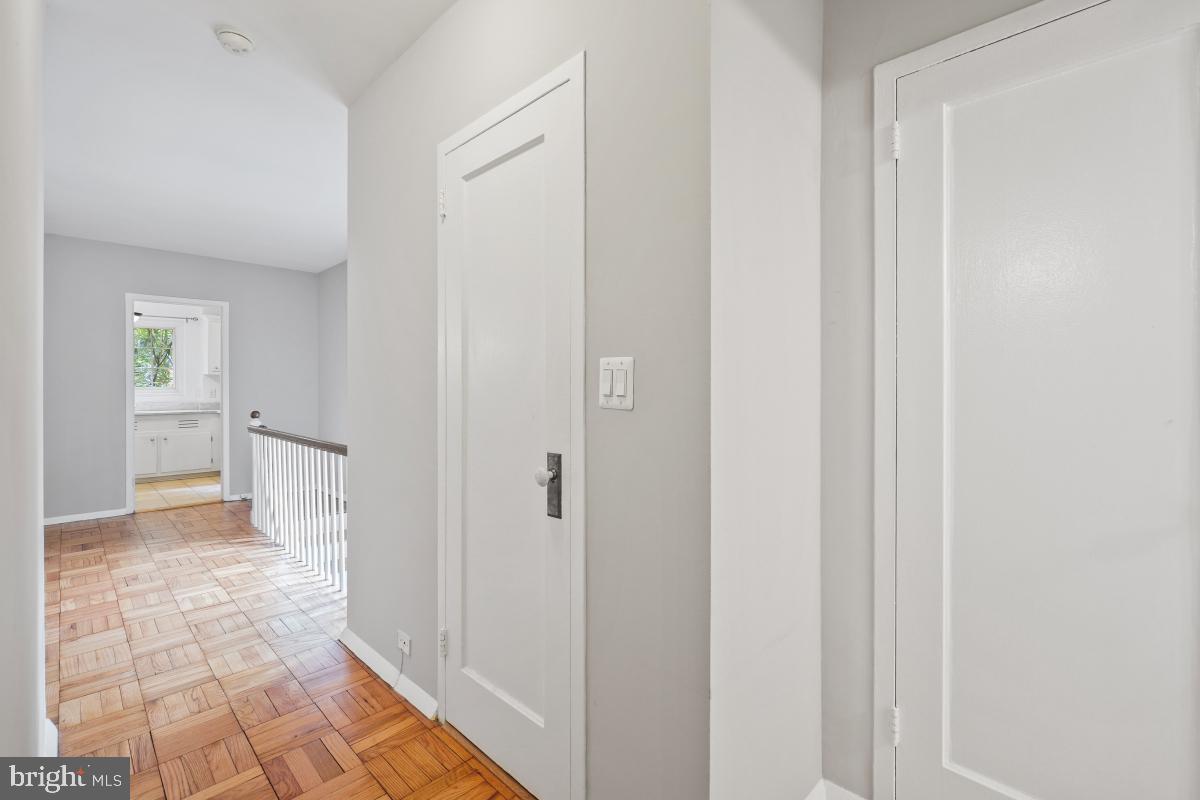 1640 FITZGERALD LN, ALEXANDRIA, Virginia 22302, 1 Bedroom Bedrooms, ,1 BathroomBathrooms,Residential,For sale,1640 FITZGERALD LN,VAAX2049950 MLS # VAAX2049950