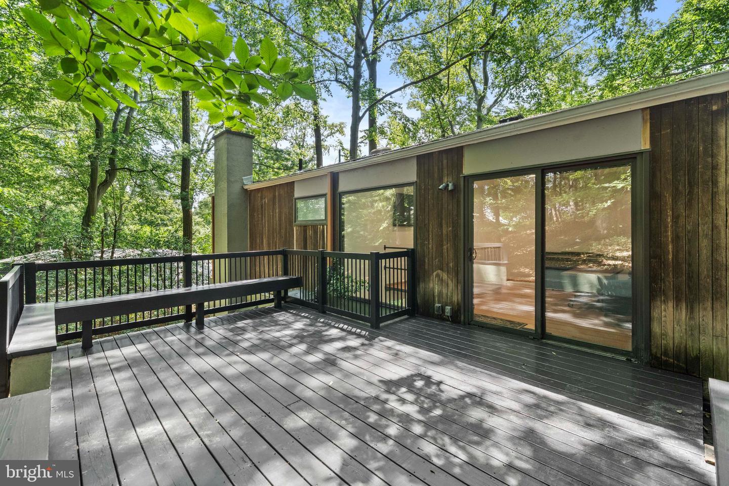 2855 DAVENPORT ST NW, WASHINGTON, District Of Columbia 20008, 5 Bedrooms Bedrooms, ,3 BathroomsBathrooms,Residential,For sale,2855 DAVENPORT ST NW,DCDC2223294 MLS # DCDC2223294