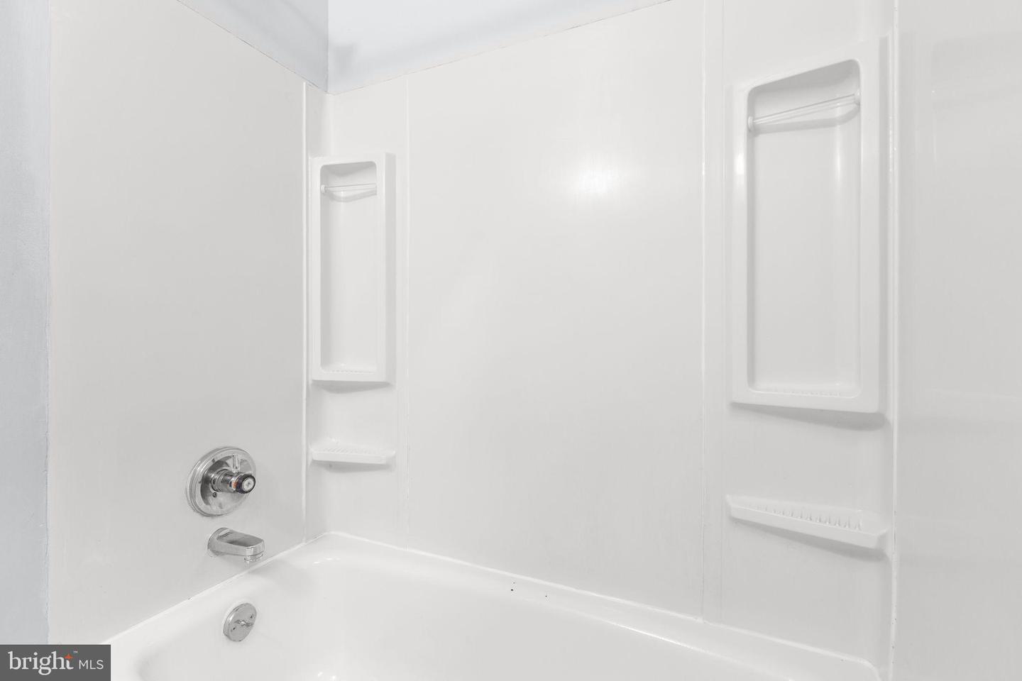 8112 FLIPPO DR, FREDERICKSBURG, Virginia 22408, 3 Bedrooms Bedrooms, 5 Rooms Rooms,1 BathroomBathrooms,Residential,For sale,8112 FLIPPO DR,VASP2036366 MLS # VASP2036366