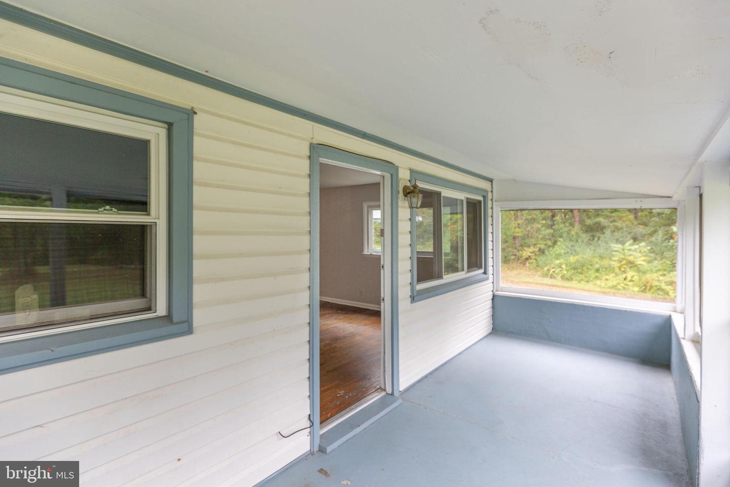 8112 FLIPPO DR, FREDERICKSBURG, Virginia 22408, 3 Bedrooms Bedrooms, 5 Rooms Rooms,1 BathroomBathrooms,Residential,For sale,8112 FLIPPO DR,VASP2036366 MLS # VASP2036366