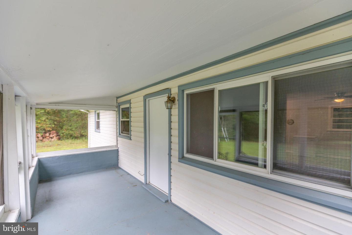 8112 FLIPPO DR, FREDERICKSBURG, Virginia 22408, 3 Bedrooms Bedrooms, 5 Rooms Rooms,1 BathroomBathrooms,Residential,For sale,8112 FLIPPO DR,VASP2036366 MLS # VASP2036366