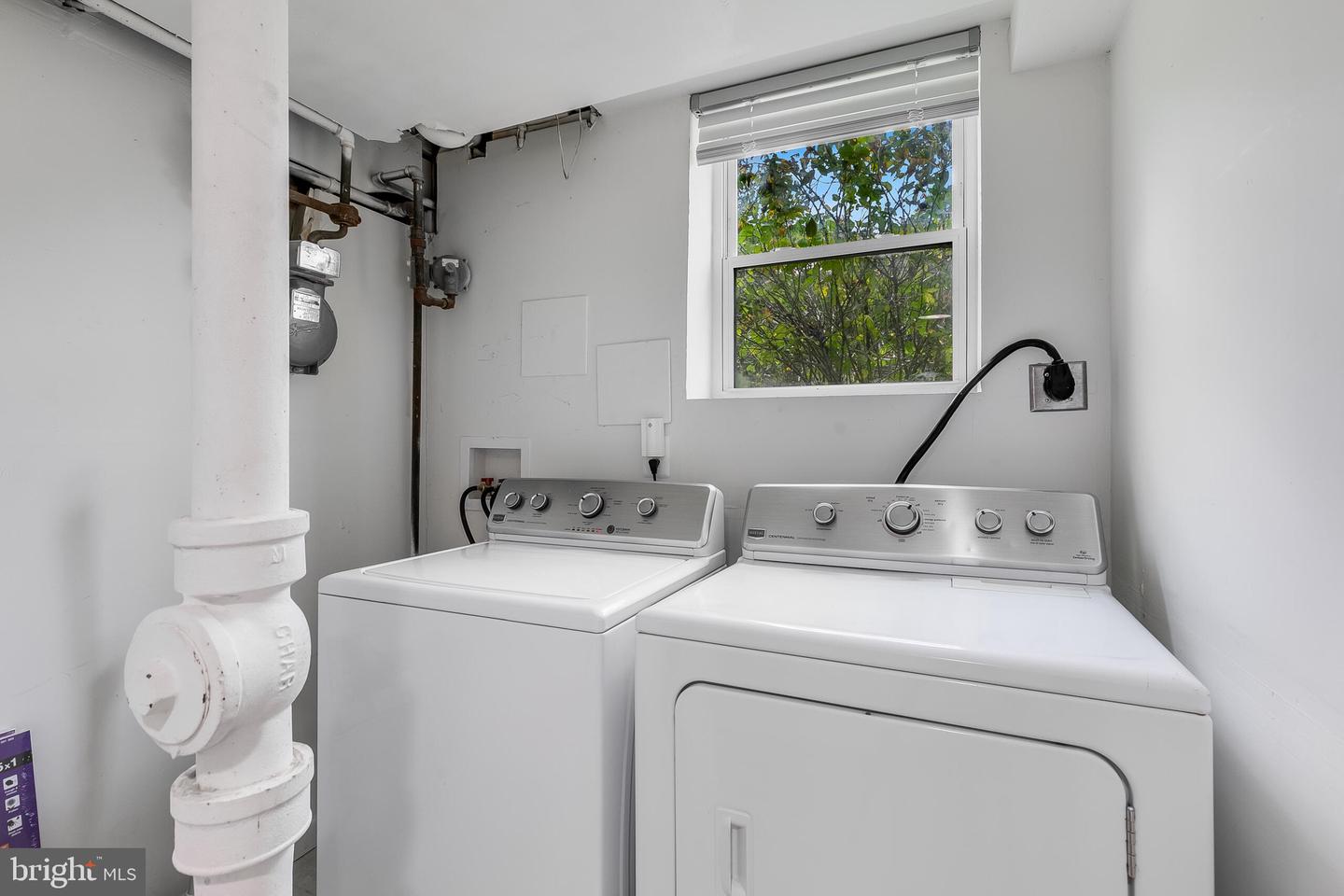 6624 TELEGRAPH RD, ALEXANDRIA, Virginia 22310, 3 Bedrooms Bedrooms, ,3 BathroomsBathrooms,Residential,For sale,6624 TELEGRAPH RD,VAFX2268322 MLS # VAFX2268322
