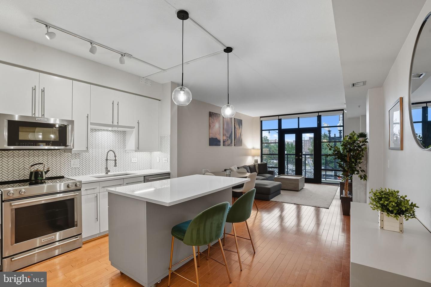 437 NEW YORK AVE NW #222, WASHINGTON, District Of Columbia 20001, 1 Bedroom Bedrooms, ,1 BathroomBathrooms,Residential,For sale,437 NEW YORK AVE NW #222,DCDC2223356 MLS # DCDC2223356