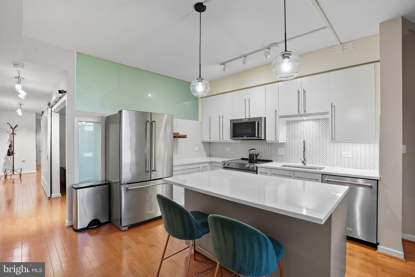437 NEW YORK AVE NW #222, WASHINGTON, District Of Columbia 20001, 1 Bedroom Bedrooms, ,1 BathroomBathrooms,Residential,For sale,437 NEW YORK AVE NW #222,DCDC2223356 MLS # DCDC2223356