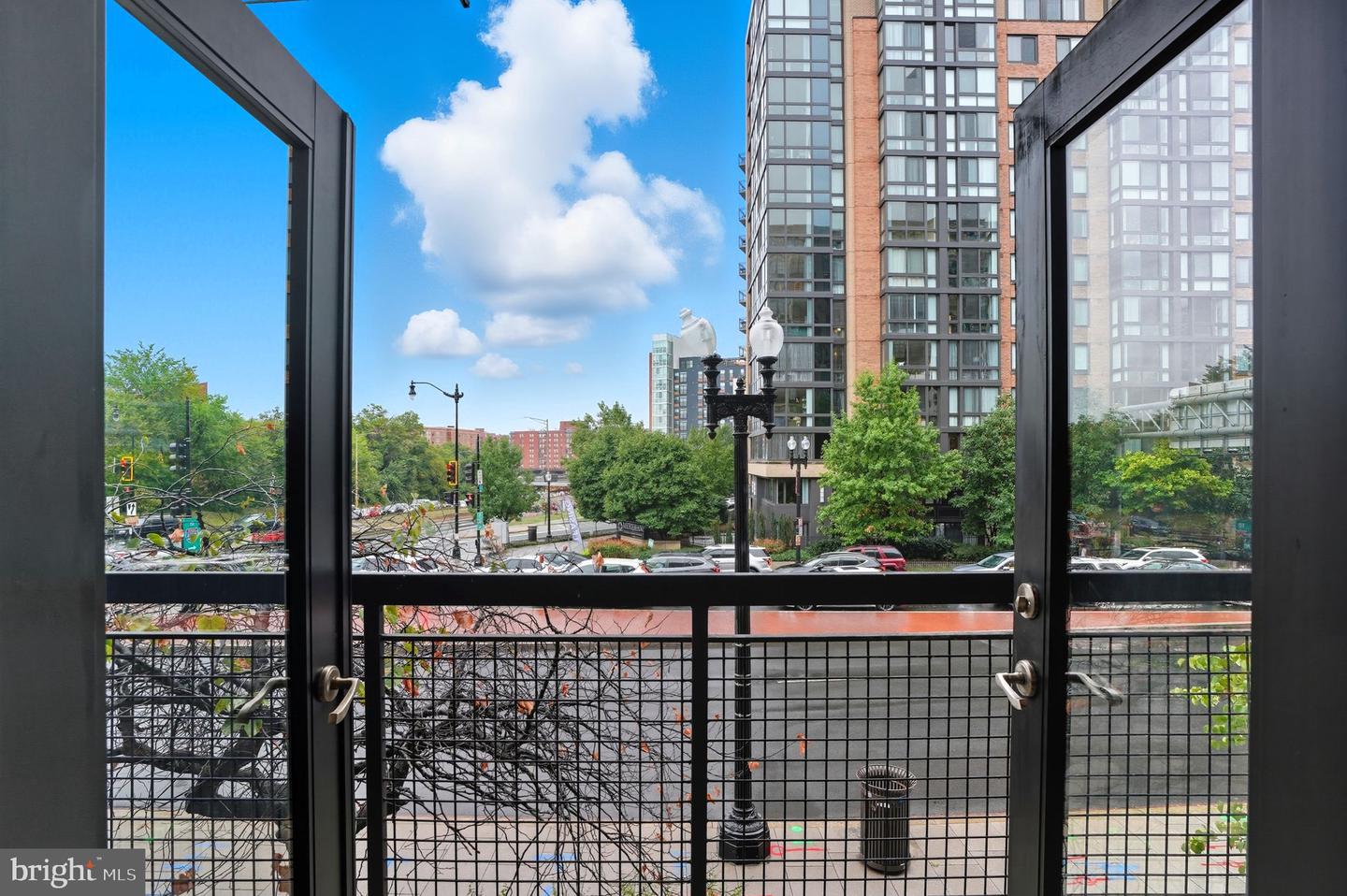 437 NEW YORK AVE NW #222, WASHINGTON, District Of Columbia 20001, 1 Bedroom Bedrooms, ,1 BathroomBathrooms,Residential,For sale,437 NEW YORK AVE NW #222,DCDC2223356 MLS # DCDC2223356