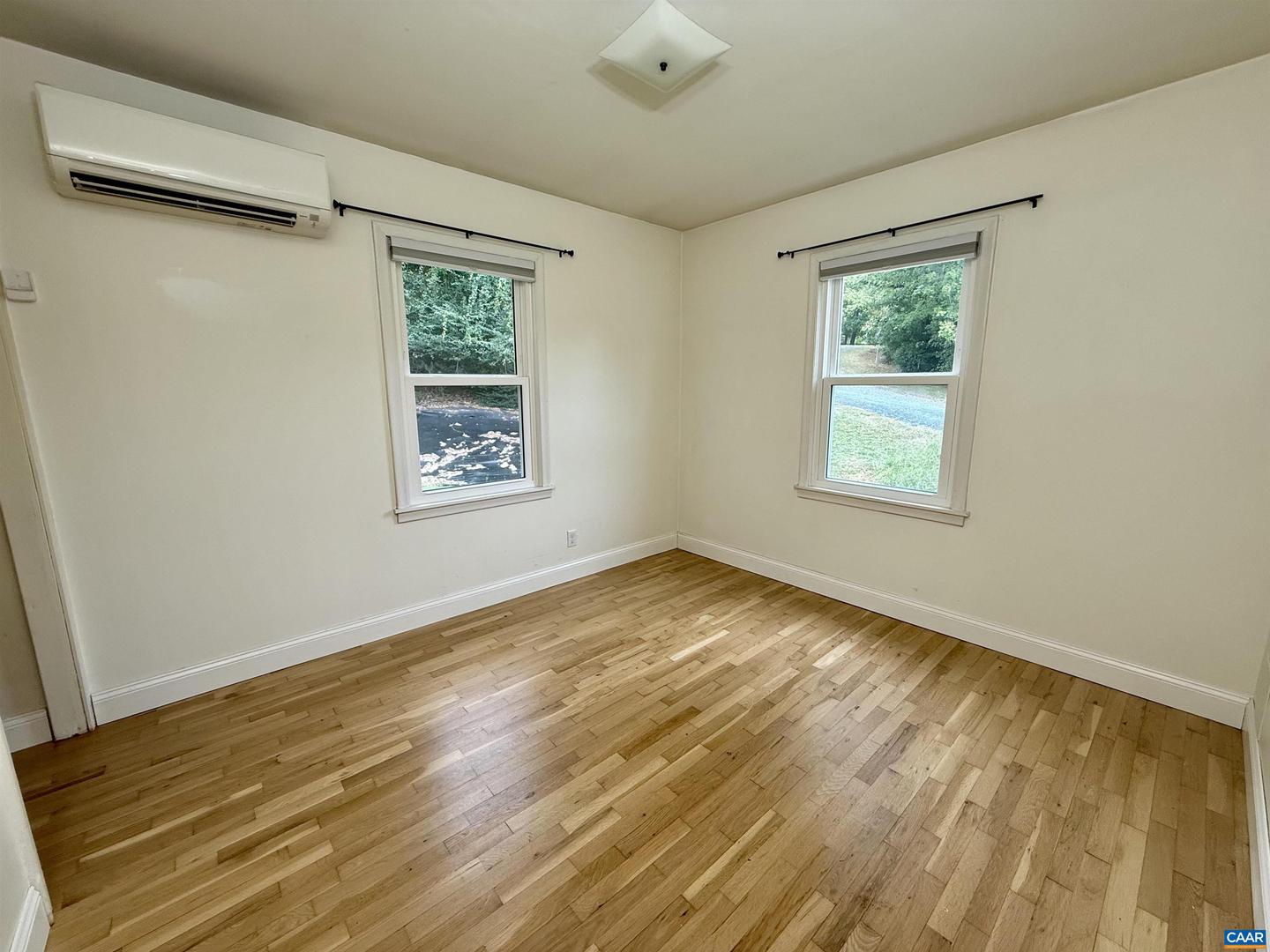 263 MAIN ST, PALMYRA, Virginia 22963, 2 Bedrooms Bedrooms, ,1 BathroomBathrooms,Residential,For sale,263 MAIN ST,669184 MLS # 669184