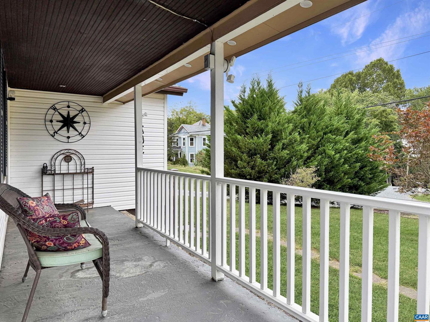 263 MAIN ST, PALMYRA, Virginia 22963, 2 Bedrooms Bedrooms, ,1 BathroomBathrooms,Residential,For sale,263 MAIN ST,669184 MLS # 669184