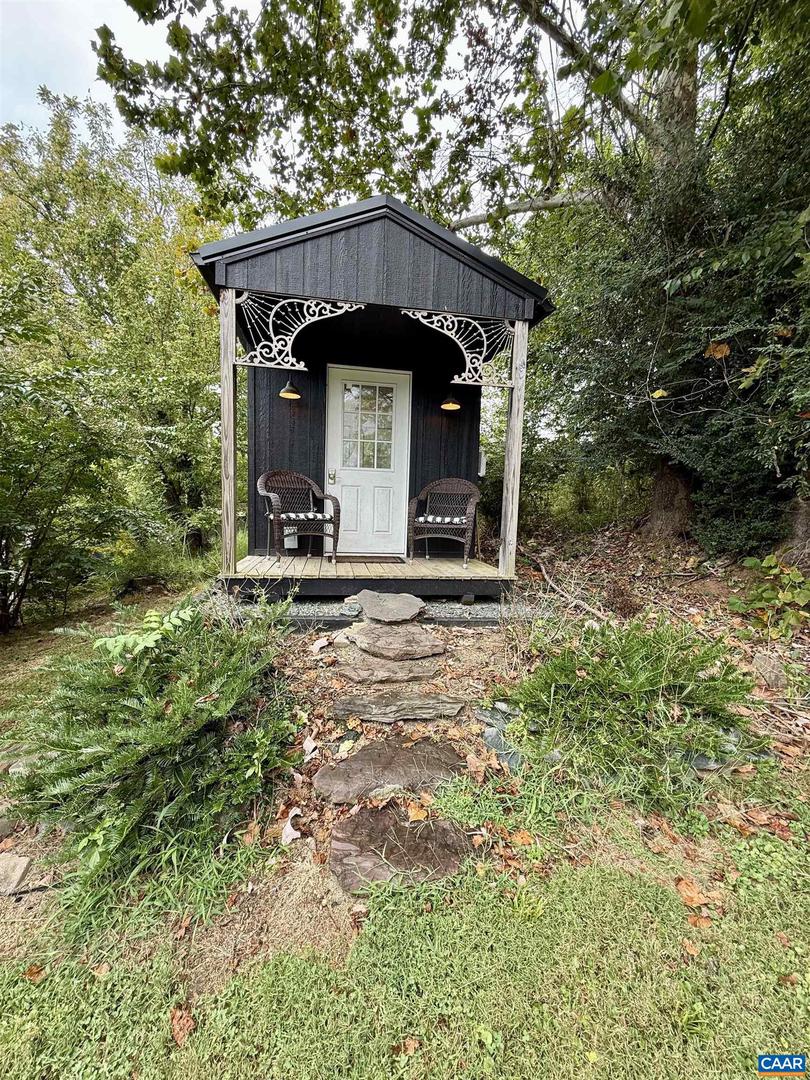 263 MAIN ST, PALMYRA, Virginia 22963, 2 Bedrooms Bedrooms, ,1 BathroomBathrooms,Residential,For sale,263 MAIN ST,669184 MLS # 669184