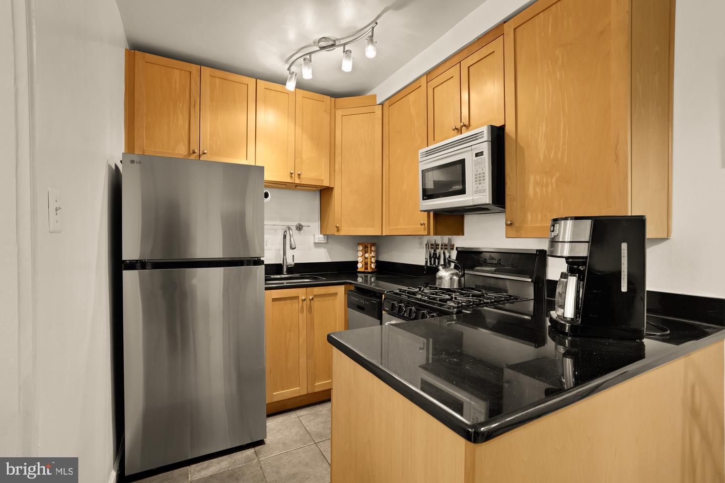 101 NORTH CAROLINA AVE SE #G, WASHINGTON, District Of Columbia 20003, 2 Rooms Rooms,1 BathroomBathrooms,Residential,For sale,101 NORTH CAROLINA AVE SE #G,DCDC2223410 MLS # DCDC2223410 101 NORTH CAROLINA AVE SE #G, WASHINGTON, District Of Columbia 20003, 2 Rooms Rooms,1 BathroomBathrooms,Residential,For sale,101 NORTH CAROLINA AVE SE #G,DCDC2223410 MLS # DCDC2223410