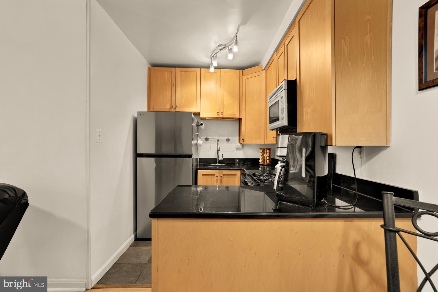 101 NORTH CAROLINA AVE SE #G, WASHINGTON, District Of Columbia 20003, 2 Rooms Rooms,1 BathroomBathrooms,Residential,For sale,101 NORTH CAROLINA AVE SE #G,DCDC2223410 MLS # DCDC2223410 101 NORTH CAROLINA AVE SE #G, WASHINGTON, District Of Columbia 20003, 2 Rooms Rooms,1 BathroomBathrooms,Residential,For sale,101 NORTH CAROLINA AVE SE #G,DCDC2223410 MLS # DCDC2223410