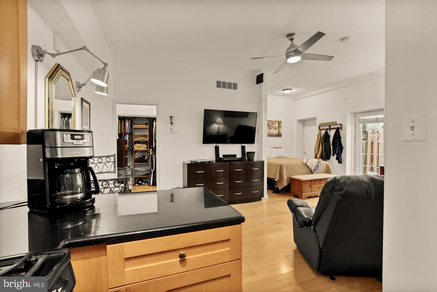 101 NORTH CAROLINA AVE SE #G, WASHINGTON, District Of Columbia 20003, 2 Rooms Rooms,1 BathroomBathrooms,Residential,For sale,101 NORTH CAROLINA AVE SE #G,DCDC2223410 MLS # DCDC2223410 101 NORTH CAROLINA AVE SE #G, WASHINGTON, District Of Columbia 20003, 2 Rooms Rooms,1 BathroomBathrooms,Residential,For sale,101 NORTH CAROLINA AVE SE #G,DCDC2223410 MLS # DCDC2223410