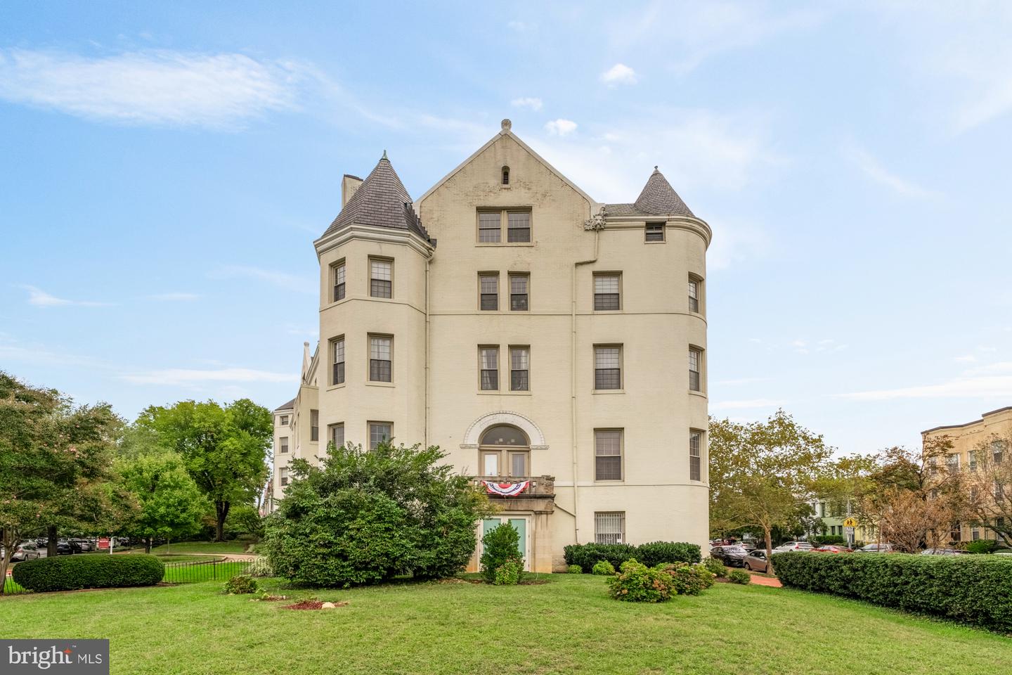 101 NORTH CAROLINA AVE SE #G, WASHINGTON, District Of Columbia 20003, 2 Rooms Rooms,1 BathroomBathrooms,Residential,For sale,101 NORTH CAROLINA AVE SE #G,DCDC2223410 MLS # DCDC2223410 101 NORTH CAROLINA AVE SE #G, WASHINGTON, District Of Columbia 20003, 2 Rooms Rooms,1 BathroomBathrooms,Residential,For sale,101 NORTH CAROLINA AVE SE #G,DCDC2223410 MLS # DCDC2223410