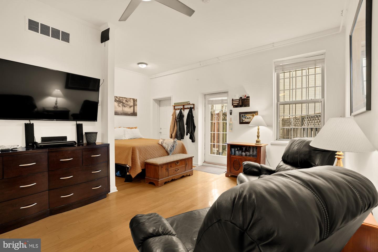 101 NORTH CAROLINA AVE SE #G, WASHINGTON, District Of Columbia 20003, 2 Rooms Rooms,1 BathroomBathrooms,Residential,For sale,101 NORTH CAROLINA AVE SE #G,DCDC2223410 MLS # DCDC2223410 101 NORTH CAROLINA AVE SE #G, WASHINGTON, District Of Columbia 20003, 2 Rooms Rooms,1 BathroomBathrooms,Residential,For sale,101 NORTH CAROLINA AVE SE #G,DCDC2223410 MLS # DCDC2223410