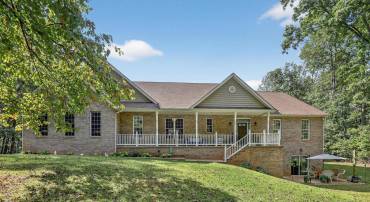 17006 BLACK OAK DR, BRANDY STATION, Virginia 22714, 6 Bedrooms Bedrooms, ,3 BathroomsBathrooms,Residential,For sale,17006 BLACK OAK DR,VACU2011630 MLS # VACU2011630