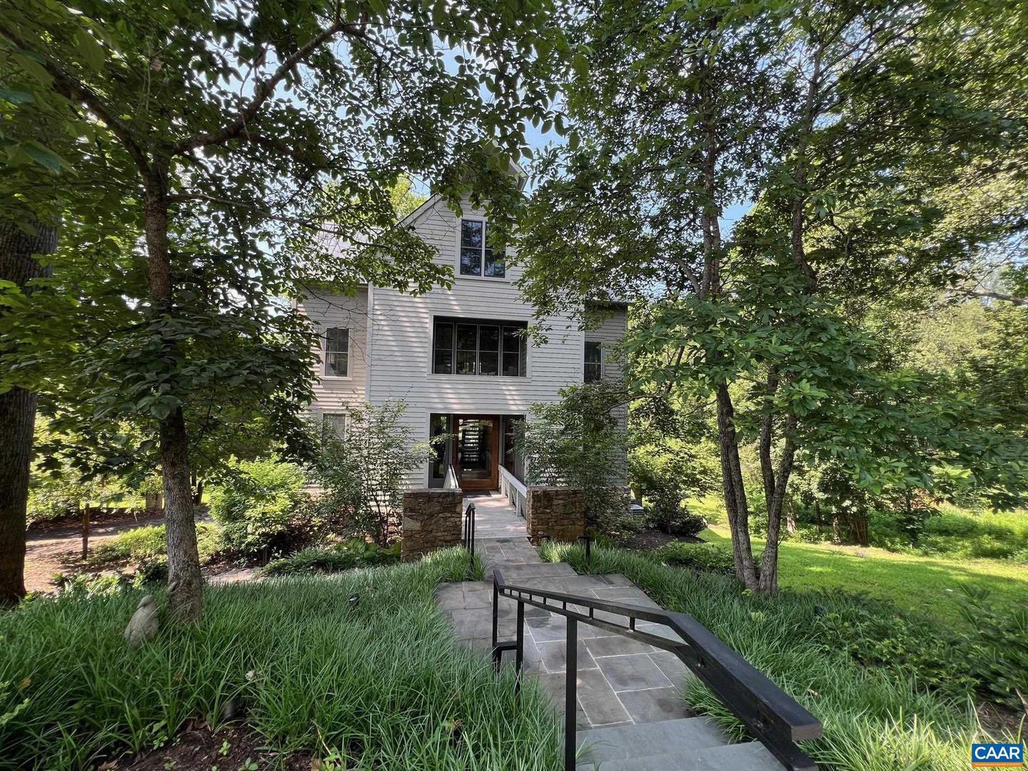 1500 LONDON RD, CHARLOTTESVILLE, Virginia 22901, 4 Bedrooms Bedrooms, ,3 BathroomsBathrooms,Residential,For sale,1500 LONDON RD,669186 MLS # 669186