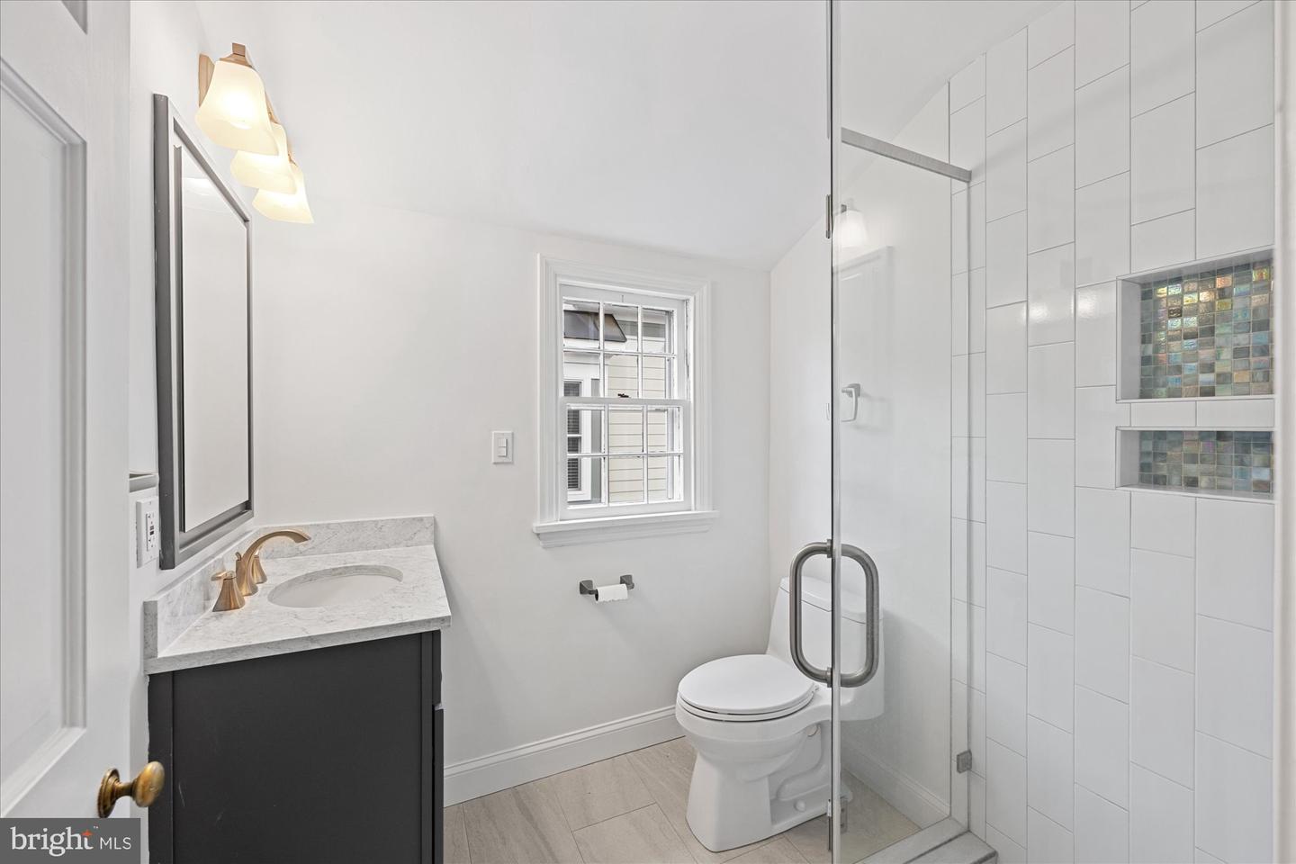 300 N JACKSON ST, ARLINGTON, Virginia 22201, 4 Bedrooms Bedrooms, ,3 BathroomsBathrooms,Residential,For sale,300 N JACKSON ST,VAAR2064006 MLS # VAAR2064006