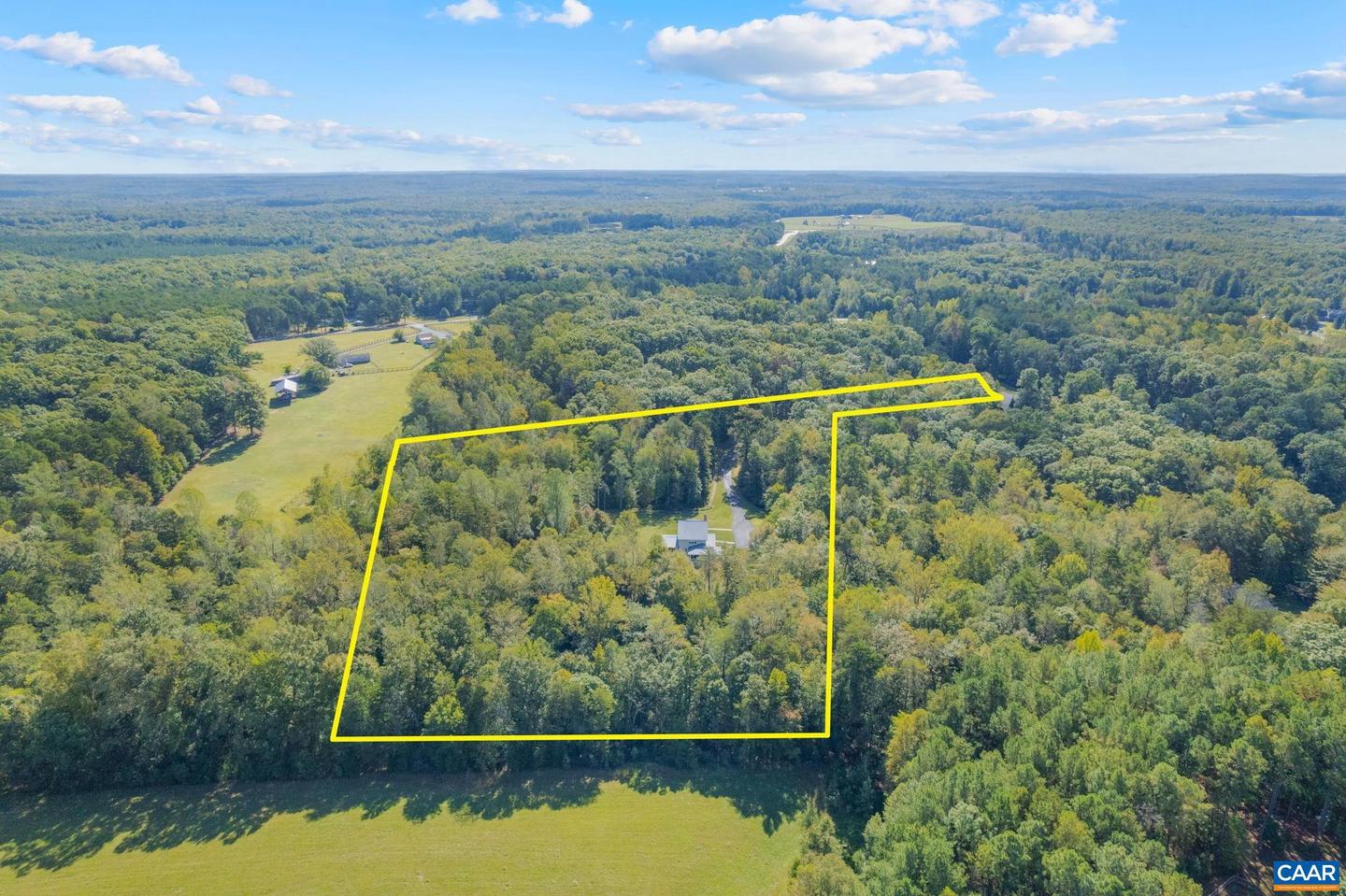 142 ACORN CT, PALMYRA, Virginia 22963, 3 Bedrooms Bedrooms, ,3 BathroomsBathrooms,Residential,For sale,142 ACORN CT,669191 MLS # 669191