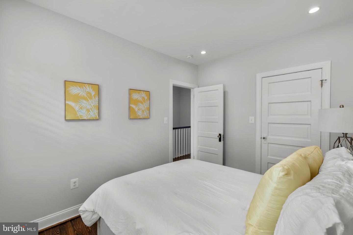 760 HOBART PL NW, WASHINGTON, District Of Columbia 20001, 3 Bedrooms Bedrooms, ,2 BathroomsBathrooms,Residential,For sale,760 HOBART PL NW,DCDC2223492 MLS # DCDC2223492