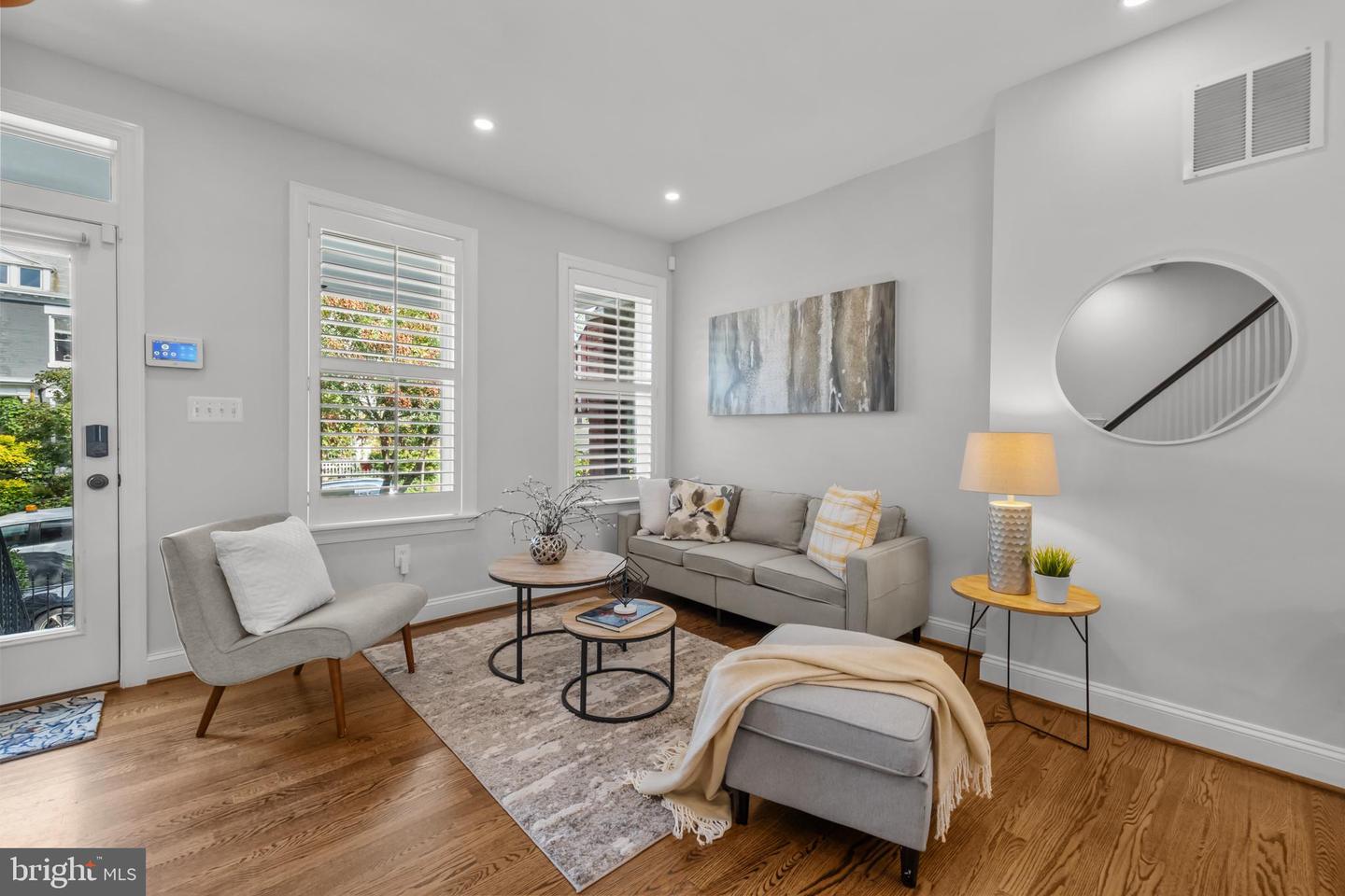 760 HOBART PL NW, WASHINGTON, District Of Columbia 20001, 3 Bedrooms Bedrooms, ,2 BathroomsBathrooms,Residential,For sale,760 HOBART PL NW,DCDC2223492 MLS # DCDC2223492
