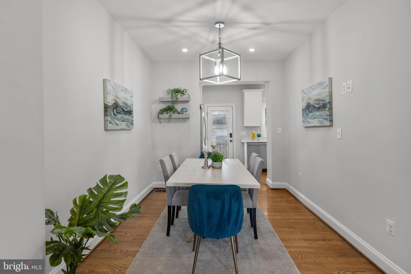 760 HOBART PL NW, WASHINGTON, District Of Columbia 20001, 3 Bedrooms Bedrooms, ,2 BathroomsBathrooms,Residential,For sale,760 HOBART PL NW,DCDC2223492 MLS # DCDC2223492