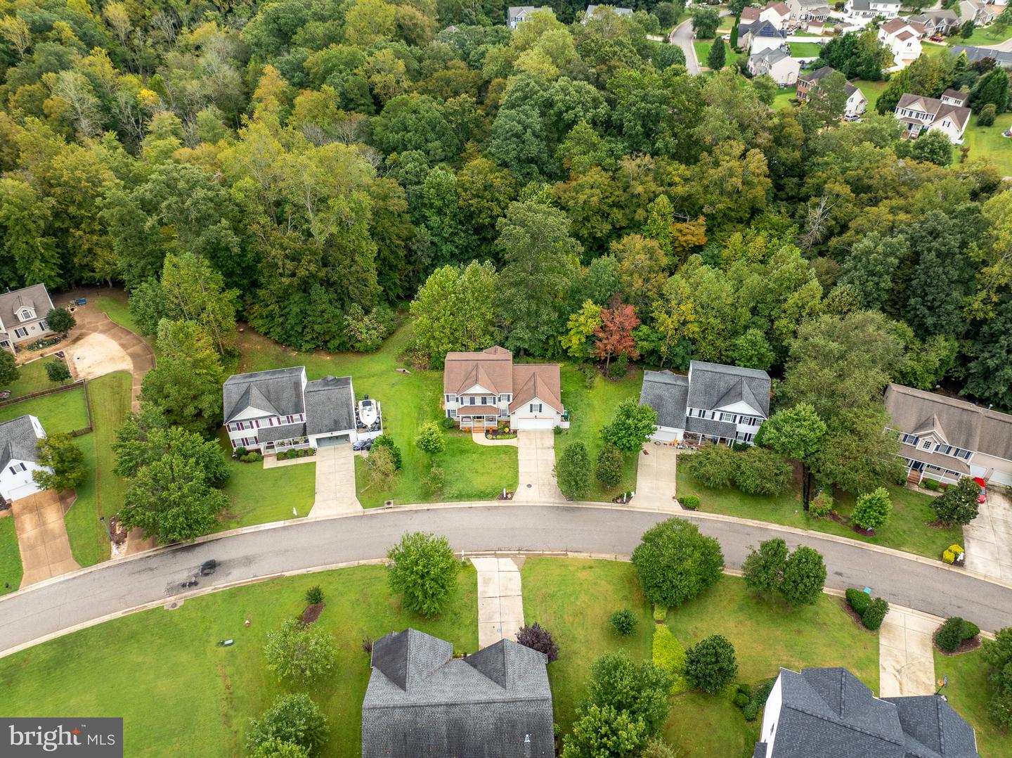3943 BOURNEMOUTH BND, WILLIAMSBURG, Virginia 23188, 5 Bedrooms Bedrooms, 13 Rooms Rooms,4 BathroomsBathrooms,Residential,For sale,3943 BOURNEMOUTH BND,VAJC2000530 MLS # VAJC2000530