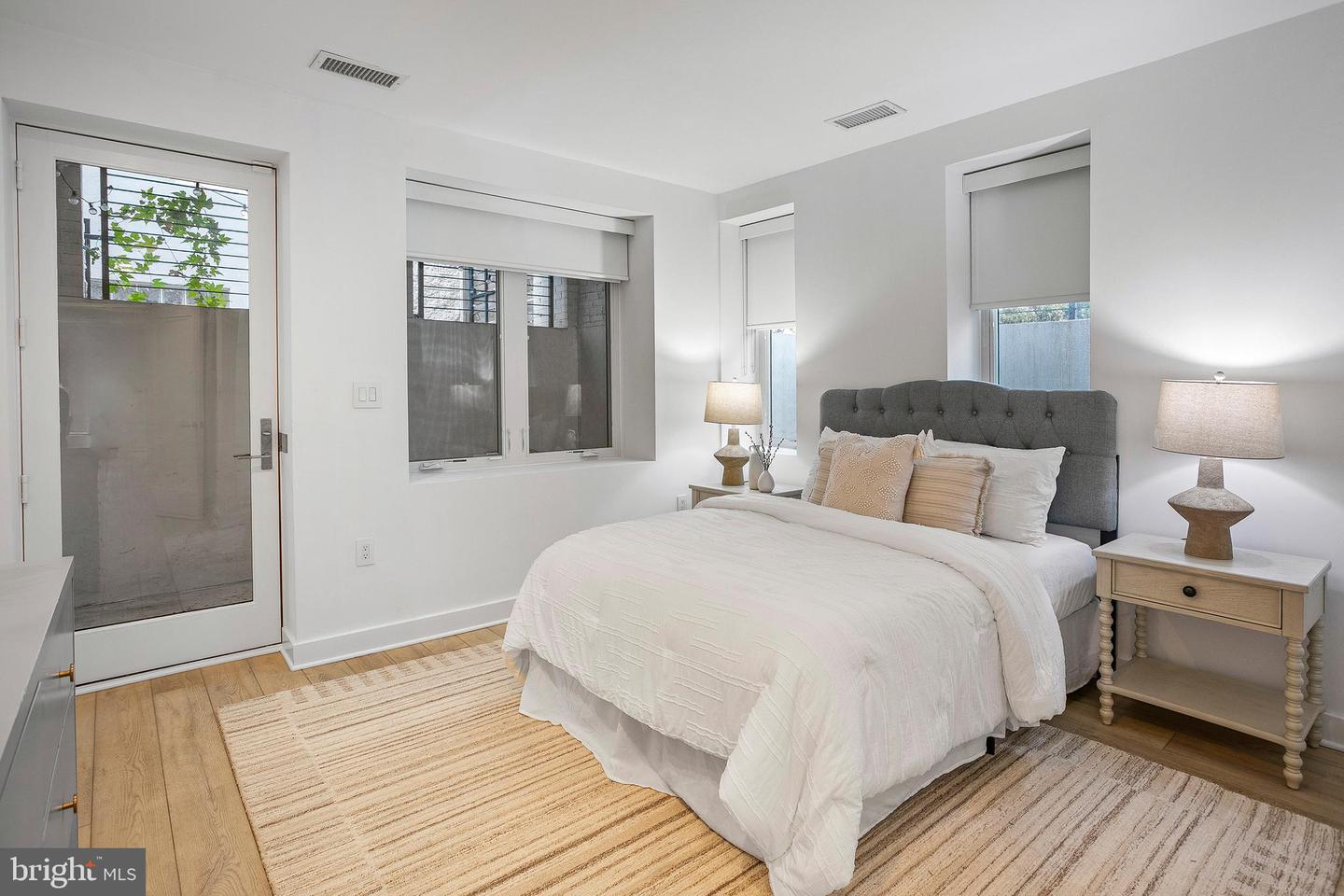 1101 Q ST NW #103, WASHINGTON, District Of Columbia 20009, 2 Bedrooms Bedrooms, ,2 BathroomsBathrooms,Residential,For sale,1101 Q ST NW #103,DCDC2223462 MLS # DCDC2223462