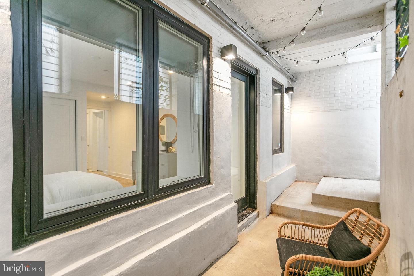 1101 Q ST NW #103, WASHINGTON, District Of Columbia 20009, 2 Bedrooms Bedrooms, ,2 BathroomsBathrooms,Residential,For sale,1101 Q ST NW #103,DCDC2223462 MLS # DCDC2223462