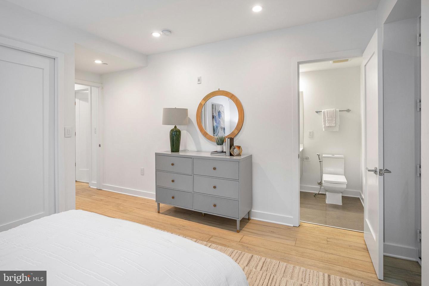 1101 Q ST NW #103, WASHINGTON, District Of Columbia 20009, 2 Bedrooms Bedrooms, ,2 BathroomsBathrooms,Residential,For sale,1101 Q ST NW #103,DCDC2223462 MLS # DCDC2223462
