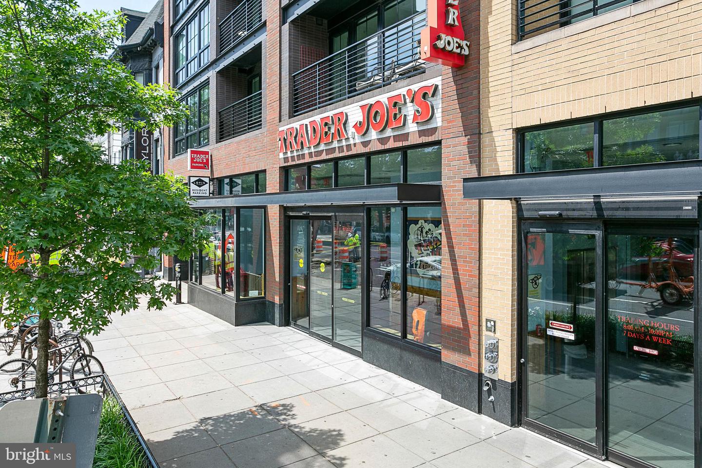 1101 Q ST NW #103, WASHINGTON, District Of Columbia 20009, 2 Bedrooms Bedrooms, ,2 BathroomsBathrooms,Residential,For sale,1101 Q ST NW #103,DCDC2223462 MLS # DCDC2223462