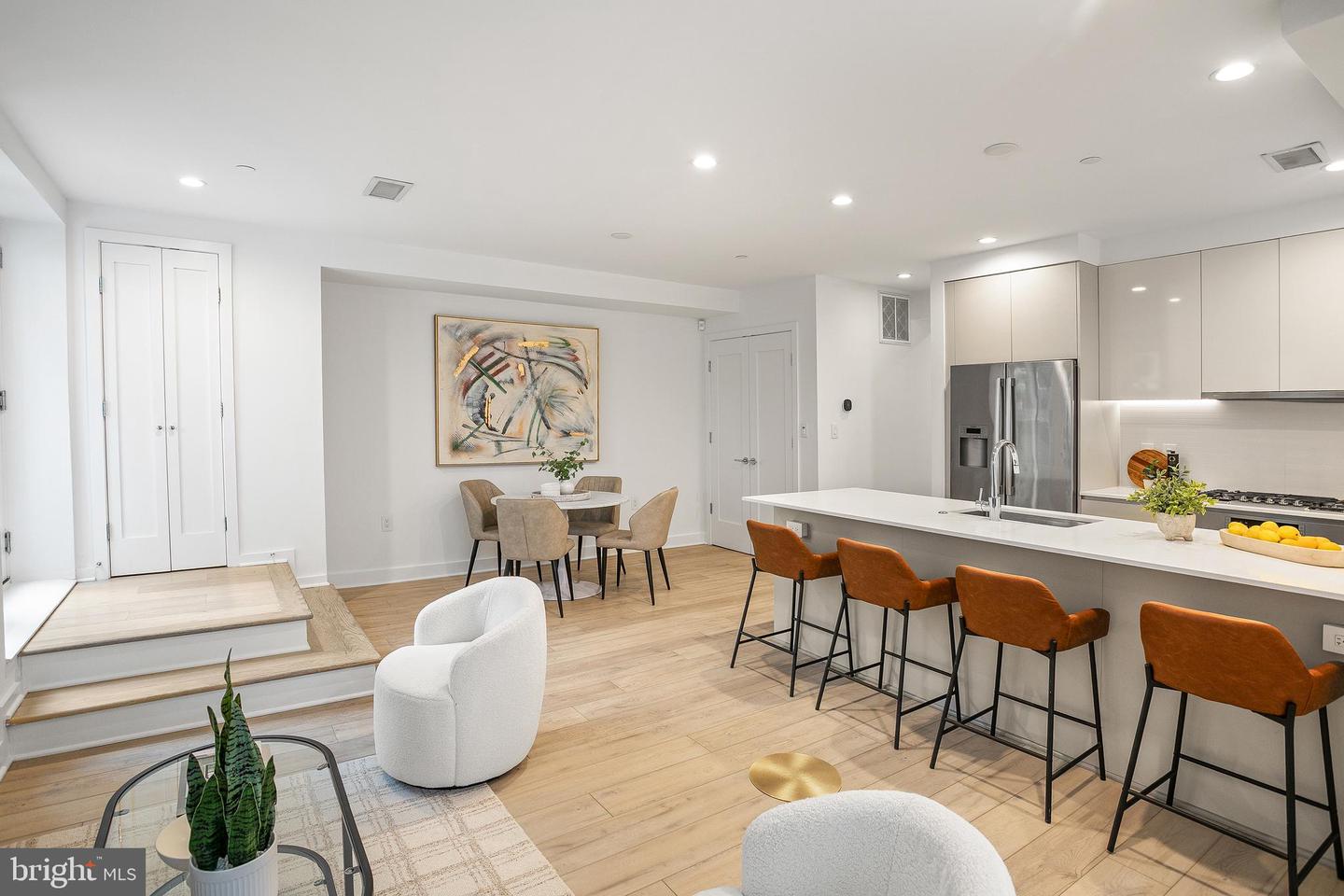 1101 Q ST NW #103, WASHINGTON, District Of Columbia 20009, 2 Bedrooms Bedrooms, ,2 BathroomsBathrooms,Residential,For sale,1101 Q ST NW #103,DCDC2223462 MLS # DCDC2223462