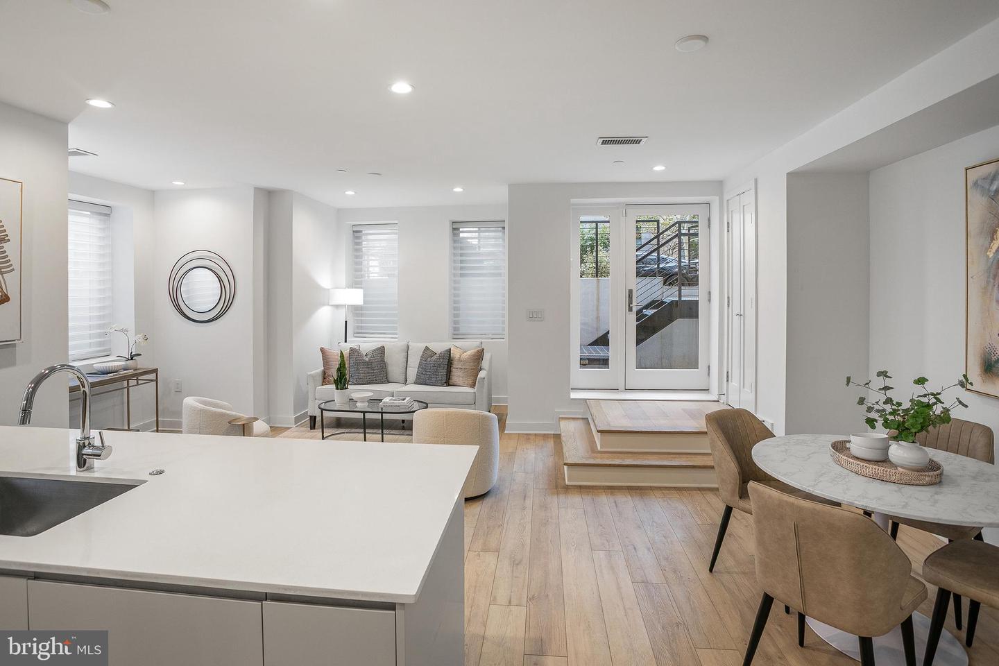 1101 Q ST NW #103, WASHINGTON, District Of Columbia 20009, 2 Bedrooms Bedrooms, ,2 BathroomsBathrooms,Residential,For sale,1101 Q ST NW #103,DCDC2223462 MLS # DCDC2223462