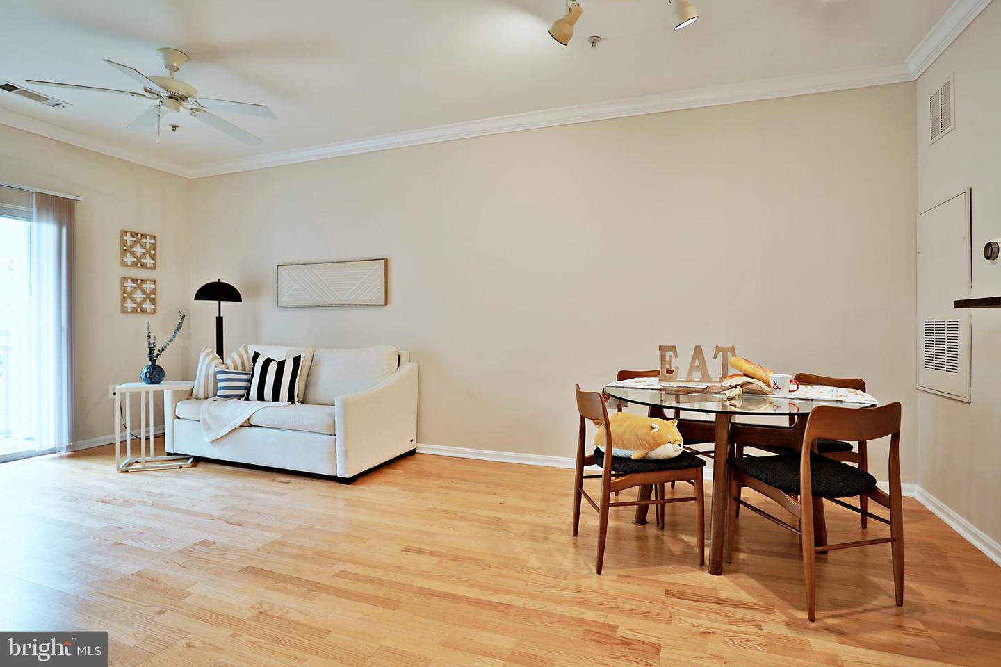 2765 CENTERBORO DR #352, VIENNA, Virginia 22181, 1 Bedroom Bedrooms, ,1 BathroomBathrooms,Residential,For sale,2765 CENTERBORO DR #352,VAFX2268490 MLS # VAFX2268490