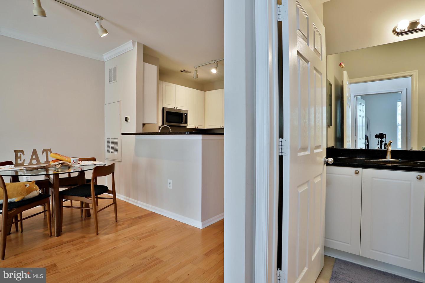 2765 CENTERBORO DR #352, VIENNA, Virginia 22181, 1 Bedroom Bedrooms, ,1 BathroomBathrooms,Residential,For sale,2765 CENTERBORO DR #352,VAFX2268490 MLS # VAFX2268490