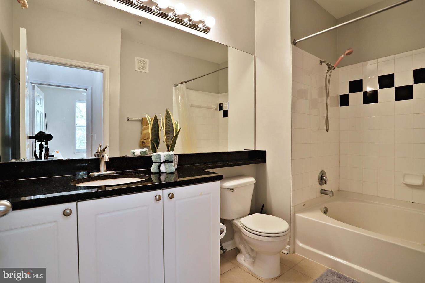 2765 CENTERBORO DR #352, VIENNA, Virginia 22181, 1 Bedroom Bedrooms, ,1 BathroomBathrooms,Residential,For sale,2765 CENTERBORO DR #352,VAFX2268490 MLS # VAFX2268490