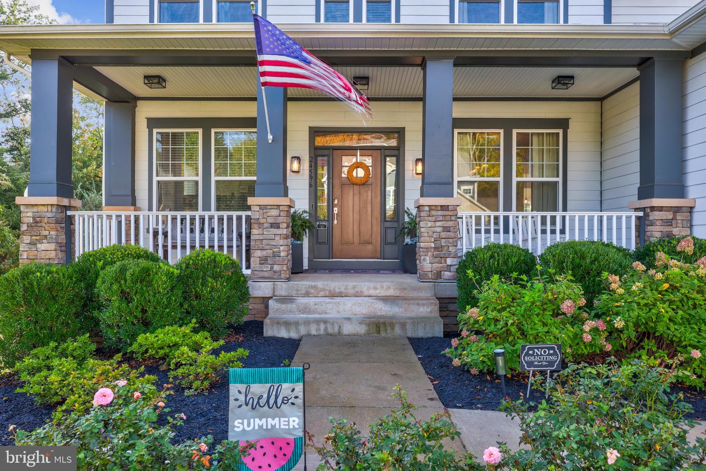24596 WATEROAK PL, ALDIE, Virginia 20105, 5 Bedrooms Bedrooms, ,4 BathroomsBathrooms,Residential,For sale,24596 WATEROAK PL,VALO2107306 MLS # VALO2107306