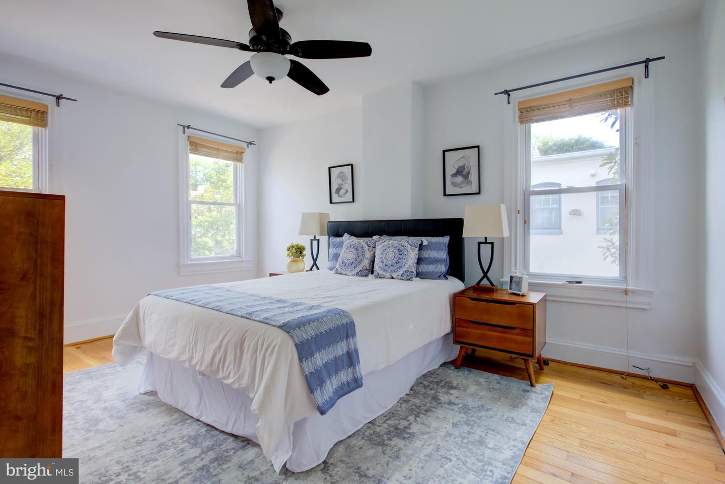 911 INDEPENDENCE AVE SE, WASHINGTON, District Of Columbia 20003, 3 Bedrooms Bedrooms, ,2 BathroomsBathrooms,Residential,For sale,911 INDEPENDENCE AVE SE,DCDC2223504 MLS # DCDC2223504 911 INDEPENDENCE AVE SE, WASHINGTON, District Of Columbia 20003, 3 Bedrooms Bedrooms, ,2 BathroomsBathrooms,Residential,For sale,911 INDEPENDENCE AVE SE,DCDC2223504 MLS # DCDC2223504