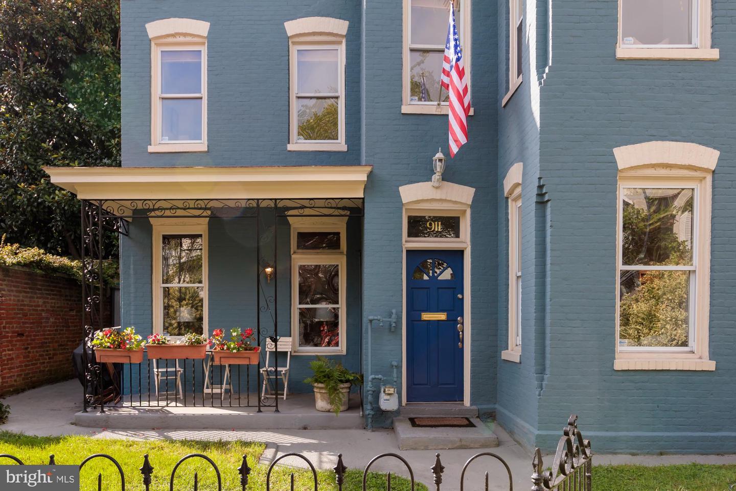 911 INDEPENDENCE AVE SE, WASHINGTON, District Of Columbia 20003, 3 Bedrooms Bedrooms, ,2 BathroomsBathrooms,Residential,For sale,911 INDEPENDENCE AVE SE,DCDC2223504 MLS # DCDC2223504 911 INDEPENDENCE AVE SE, WASHINGTON, District Of Columbia 20003, 3 Bedrooms Bedrooms, ,2 BathroomsBathrooms,Residential,For sale,911 INDEPENDENCE AVE SE,DCDC2223504 MLS # DCDC2223504