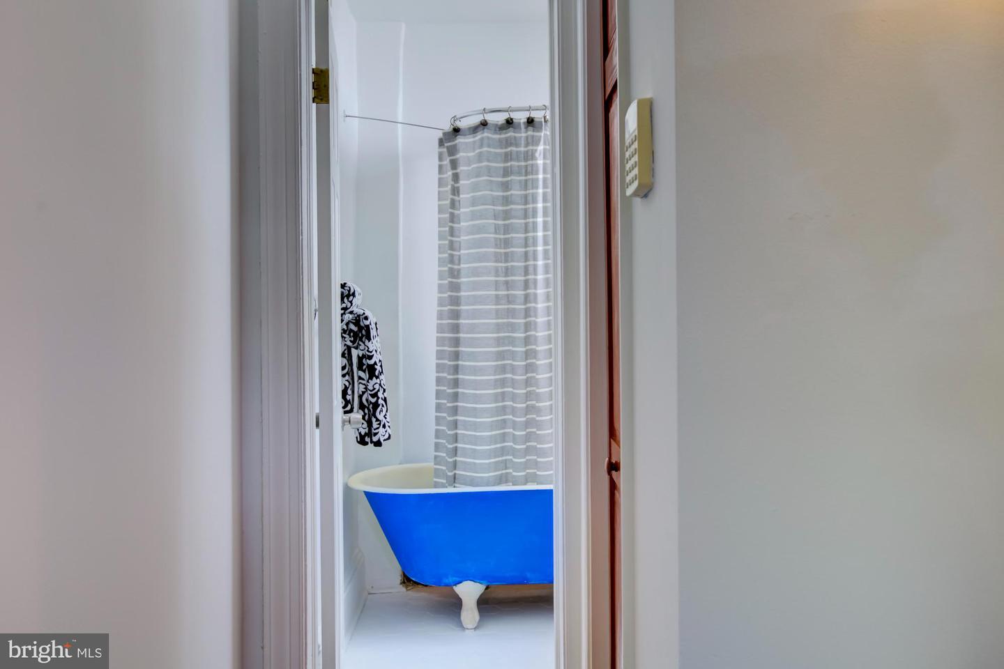 911 INDEPENDENCE AVE SE, WASHINGTON, District Of Columbia 20003, 3 Bedrooms Bedrooms, ,2 BathroomsBathrooms,Residential,For sale,911 INDEPENDENCE AVE SE,DCDC2223504 MLS # DCDC2223504 911 INDEPENDENCE AVE SE, WASHINGTON, District Of Columbia 20003, 3 Bedrooms Bedrooms, ,2 BathroomsBathrooms,Residential,For sale,911 INDEPENDENCE AVE SE,DCDC2223504 MLS # DCDC2223504