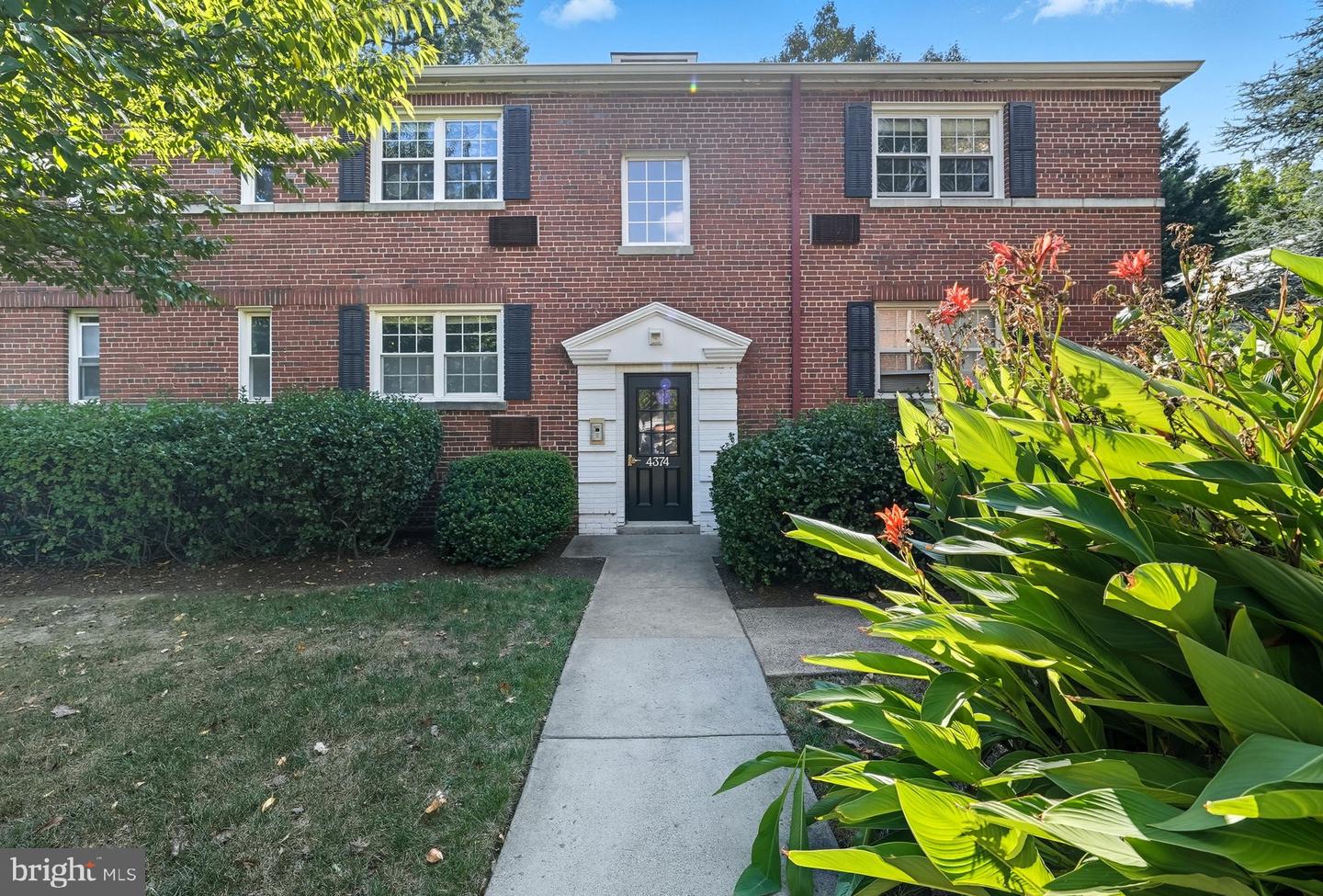 4374 N PERSHING DR #1, ARLINGTON, Virginia 22203, 1 Bedroom Bedrooms, ,1 BathroomBathrooms,Residential,For sale,4374 N PERSHING DR #1,VAAR2064018 MLS # VAAR2064018 4374 N PERSHING DR #1, ARLINGTON, Virginia 22203, 1 Bedroom Bedrooms, ,1 BathroomBathrooms,Residential,For sale,4374 N PERSHING DR #1,VAAR2064018 MLS # VAAR2064018