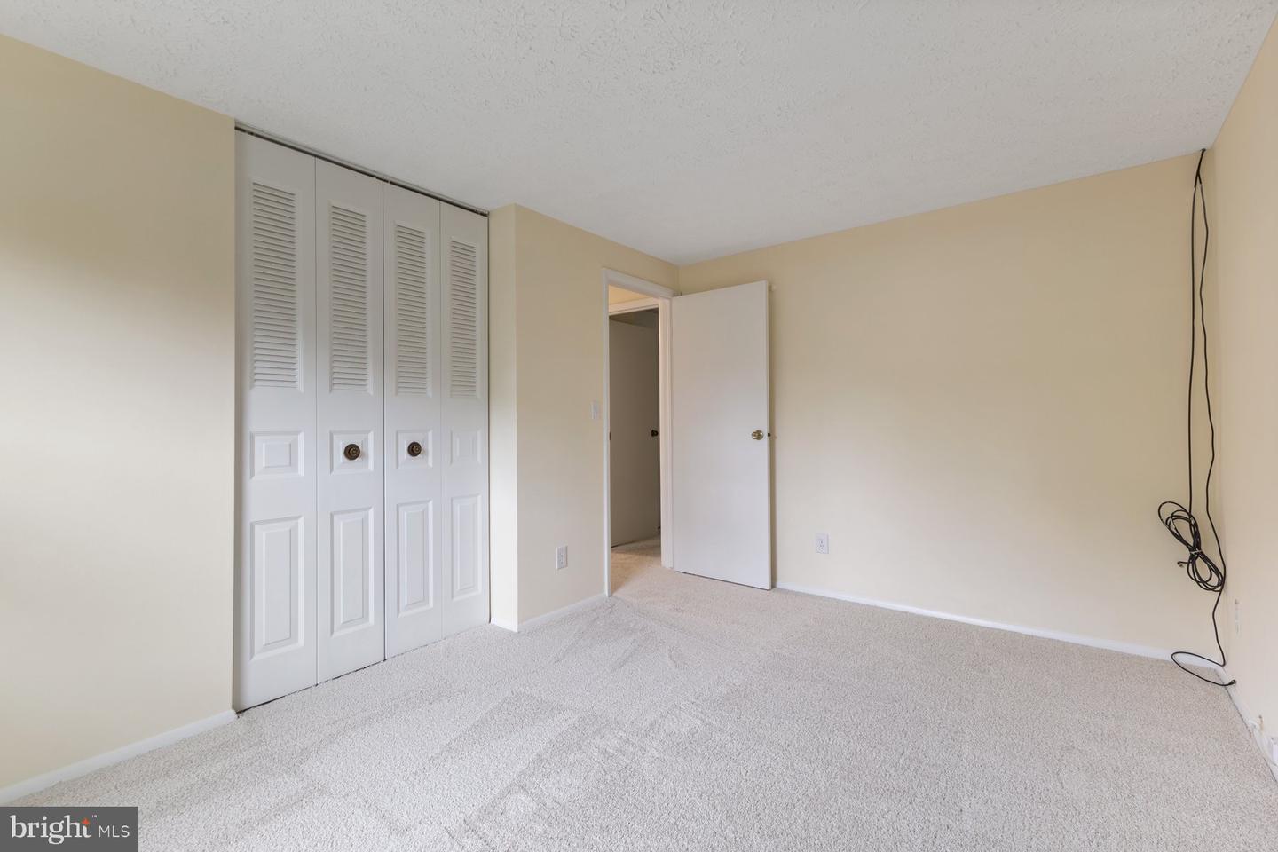 8011 TREASURE TREE CT, SPRINGFIELD, Virginia 22153, 3 Bedrooms Bedrooms, 6 Rooms Rooms,2 BathroomsBathrooms,Residential,For sale,8011 TREASURE TREE CT,VAFX2268528 MLS # VAFX2268528