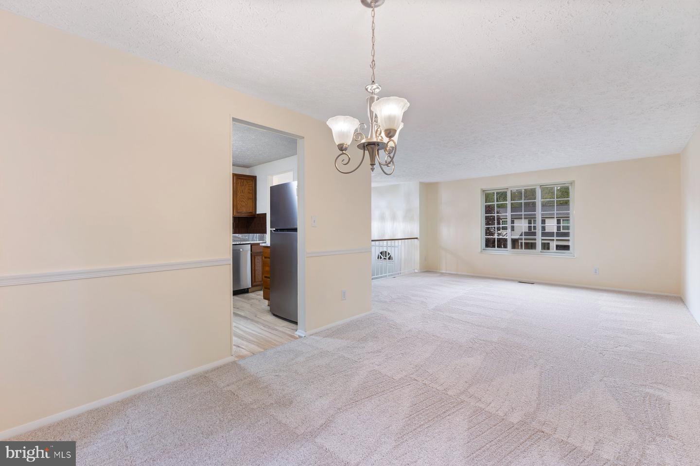 8011 TREASURE TREE CT, SPRINGFIELD, Virginia 22153, 3 Bedrooms Bedrooms, 6 Rooms Rooms,2 BathroomsBathrooms,Residential,For sale,8011 TREASURE TREE CT,VAFX2268528 MLS # VAFX2268528