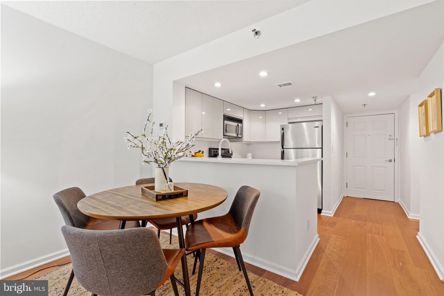 801 PENNSYLVANIA AVE NW #1125, WASHINGTON, District Of Columbia 20004, 1 Bedroom Bedrooms, ,1 BathroomBathrooms,Residential,For sale,801 PENNSYLVANIA AVE NW #1125,DCDC2223568 MLS # DCDC2223568 801 PENNSYLVANIA AVE NW #1125, WASHINGTON, District Of Columbia 20004, 1 Bedroom Bedrooms, ,1 BathroomBathrooms,Residential,For sale,801 PENNSYLVANIA AVE NW #1125,DCDC2223568 MLS # DCDC2223568