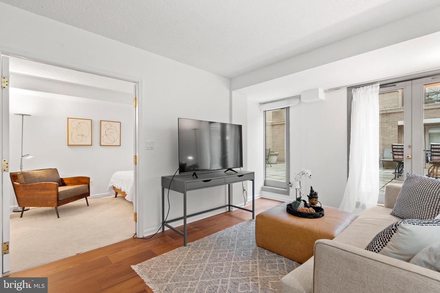 801 PENNSYLVANIA AVE NW #1125, WASHINGTON, District Of Columbia 20004, 1 Bedroom Bedrooms, ,1 BathroomBathrooms,Residential,For sale,801 PENNSYLVANIA AVE NW #1125,DCDC2223568 MLS # DCDC2223568 801 PENNSYLVANIA AVE NW #1125, WASHINGTON, District Of Columbia 20004, 1 Bedroom Bedrooms, ,1 BathroomBathrooms,Residential,For sale,801 PENNSYLVANIA AVE NW #1125,DCDC2223568 MLS # DCDC2223568